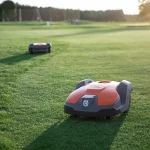 Husqvarna Automower 550 robottiruohonleikkuri ammattilaiskäyttöön